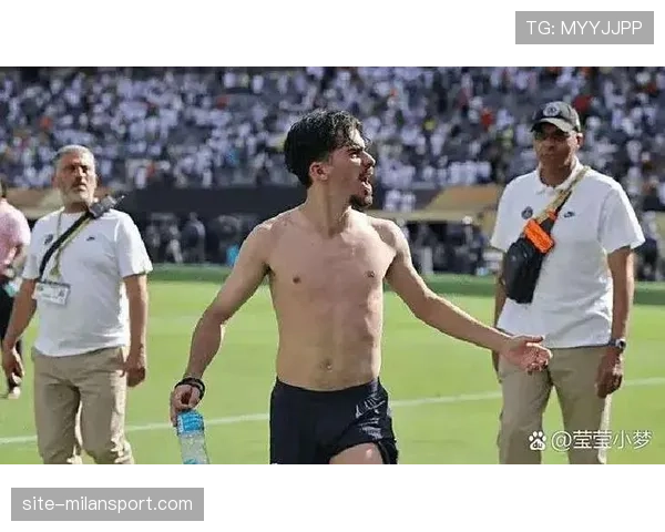 维蒂尼亚成巴黎中场核心 助攻榜居首展现组织才能